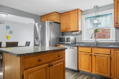 379 Dover Avenue, East Providence, RI 02914 - Photo 12