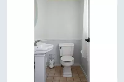 34 Spenstone Avenue, Cranston, RI 02910 - Photo 14