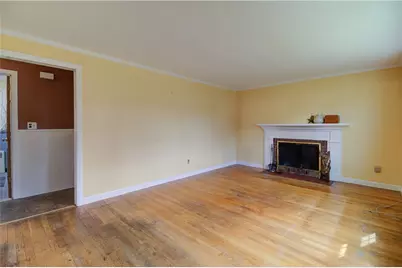 73 Lindy Avenue, East Providence, RI 02915 - Photo 18