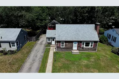 73 Lindy Avenue, East Providence, RI 02915 - Photo 4