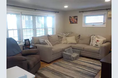 122 Fairfield Avenue, Woonsocket, RI 02895 - Photo 4