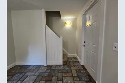 238 Roger Williams Avenue, East Providence, RI 02916 - Photo 4