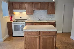 238 Roger Williams Ave, East Providence, RI 02916 - Photo 8