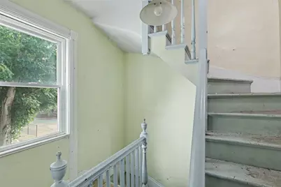 84 Doyle Avenue, Providence, RI 02906 - Photo 12