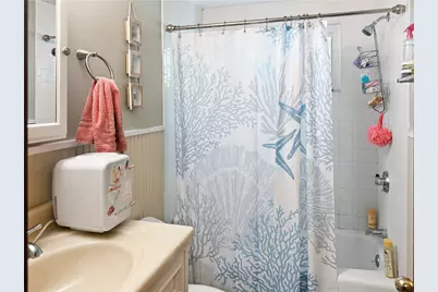 103 Mount View Road, Narragansett, RI 02882 - Photo 8