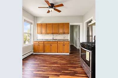 37 Bowers Street, Pawtucket, RI 02860 - Photo 2