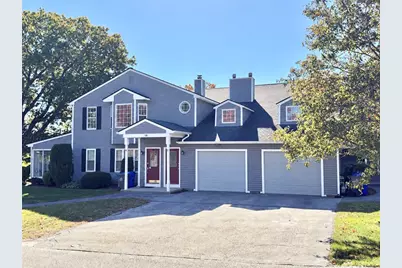 18 Pond Court #C, North Providence, RI 02904 - Photo 1