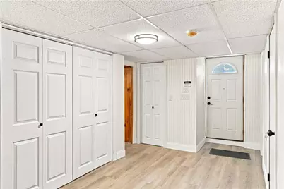 84 Elmcroft Avenue, Providence, RI 02909 - Photo 42