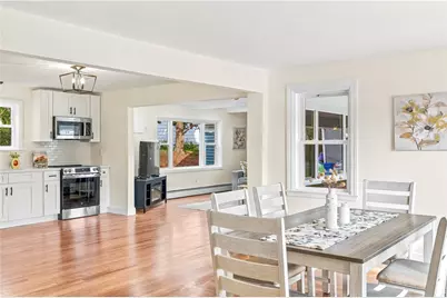 84 Elmcroft Avenue, Providence, RI 02909 - Photo 14