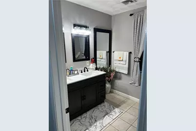 26 Ophelia Street, Providence, RI 02909 - Photo 10