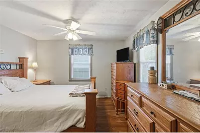 114 Becker Avenue, East Providence, RI 02915 - Photo 24