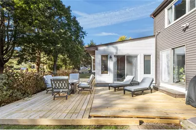 21 Woodcrest Drive, Cumberland, RI 02864 - Photo 10