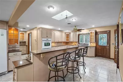 100 Brush Hill Road, Providence, RI 02909 - Photo 6