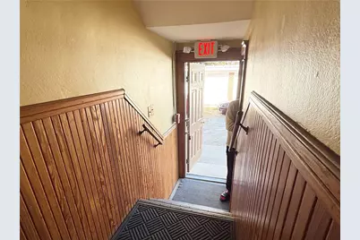 141 Lafayette Street, Pawtucket, RI 02860 - Photo 18