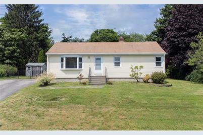 34 Valhalla Drive, Portsmouth, RI 02871 - Photo 1