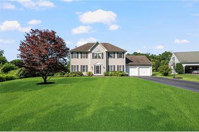 161 Misty Meadow Lane, North Kingstown, RI 02852 - Photo 1