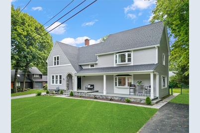 2 Prospect Street, Barrington, RI 02806 - Photo 1