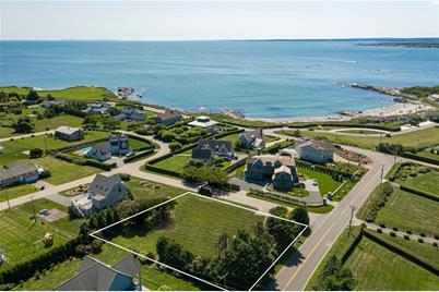 34 Castle Hill Avenue, Newport, RI 02840 - Photo 1