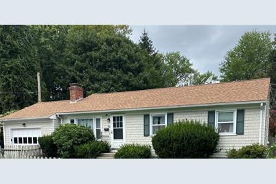 46 Orchard Avenue, Barrington, RI 02806 - Photo 1