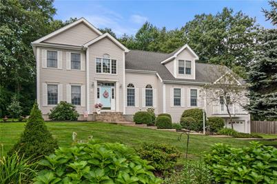 10 Sparrow Lane, Cranston, RI 02921 - Photo 1