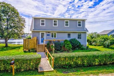 38 Beach Drive, South Kingstown, RI 02879 - Photo 1