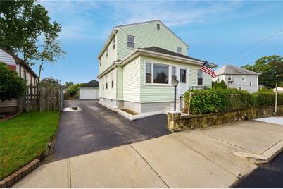55 Crescent Avenue, Cranston, RI 02910 - Photo 1