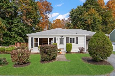 8 Welcome Road, Smithfield, RI 02917 - Photo 1