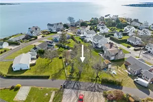 21 Namcook Rd, Narragansett, RI 02882 - Photo 1