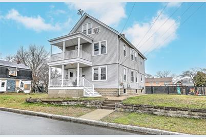 73 Washburn Avenue Avenue, East Providence, RI 02916 - Photo 1