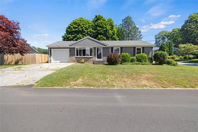 3 Stella Drive, North Providence, RI 02911 - Photo 1