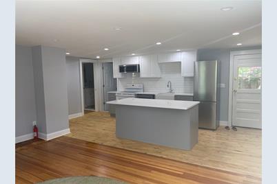 35 Kingston Avenue #1, Newport, RI 02840 - Photo 1