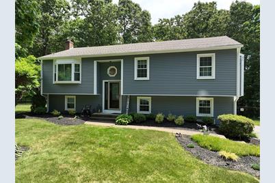 11 Deer Run Drive, Coventry, RI 02816 - Photo 1