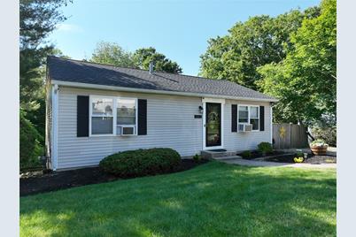 103 Crestwood Drive, West Warwick, RI 02893 - Photo 1