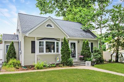 52 Linden Street, Middletown, RI 02840 - Photo 1