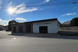 255 State St, Bristol, RI 02809 - Photo 1