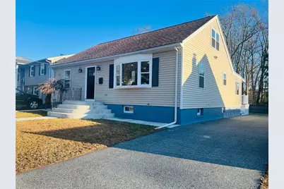 25 Sherwood Avenue, North Providence, RI 02911 - Photo 1