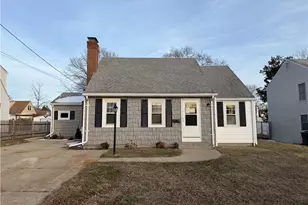 151 Ausdale Rd, Cranston, RI 02910 - Photo 1