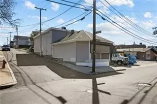 407 Arnold St, Woonsocket, RI 02895 - Photo 1