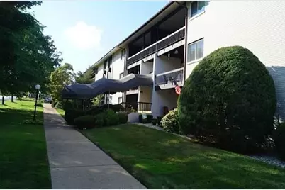 400 Narragansett Parkway #SB10, Warwick, RI 02888 - Photo 1