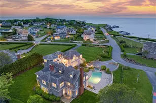 41 Castle Hill Ave, Newport, RI 02840 - Photo 1