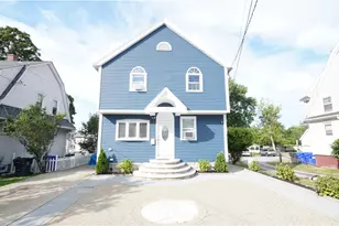 102 Williams Ave, East Providence, RI 02914 - Photo 1