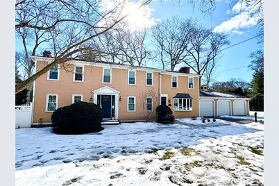 10 Trappers Lane, East Greenwich, RI 02818 - Photo 1