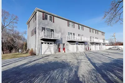 1 Drysdale Street #105, Warren, RI 02885 - Photo 1