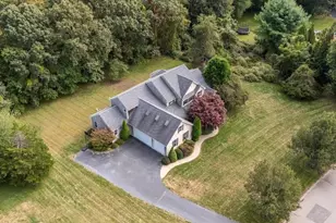 68 Delta Dr, North Kingstown, RI 02874 - Photo 1