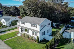 18 Sylvan Terrace, Newport, RI 02840 - Photo 1