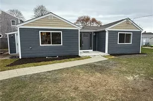 113 Cedar Ave, Portsmouth, RI 02871 - Photo 1