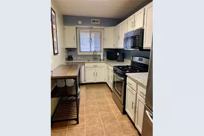 650 East Greenwich Avenue #5-102, West Warwick, RI 02893 - Photo 1