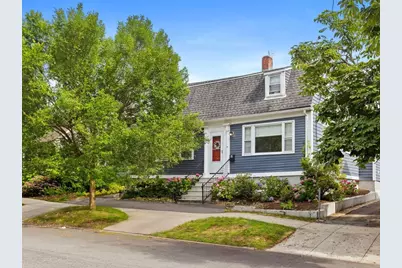 92 Franklin Street, Bristol, RI 02809 - Photo 1