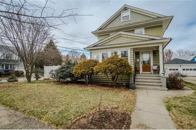 27 Lotus Place, Providence, RI 02908 - Photo 1