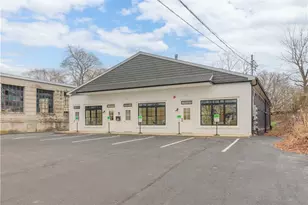 29 Railroad Ave, Westerly, RI 02891 - Photo 1